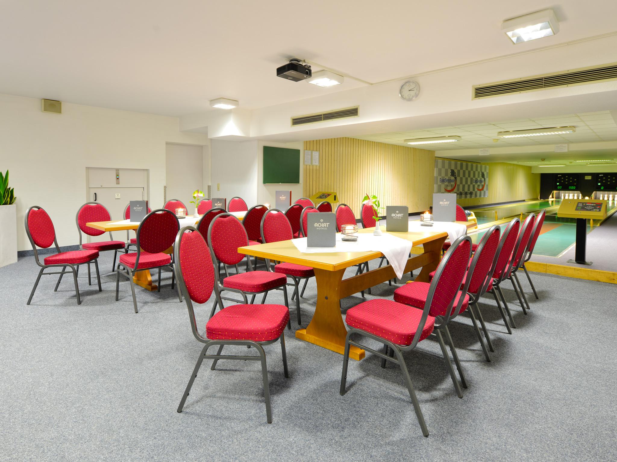Achat Hotel Schwarzheide Lausitz Bagian luar foto
