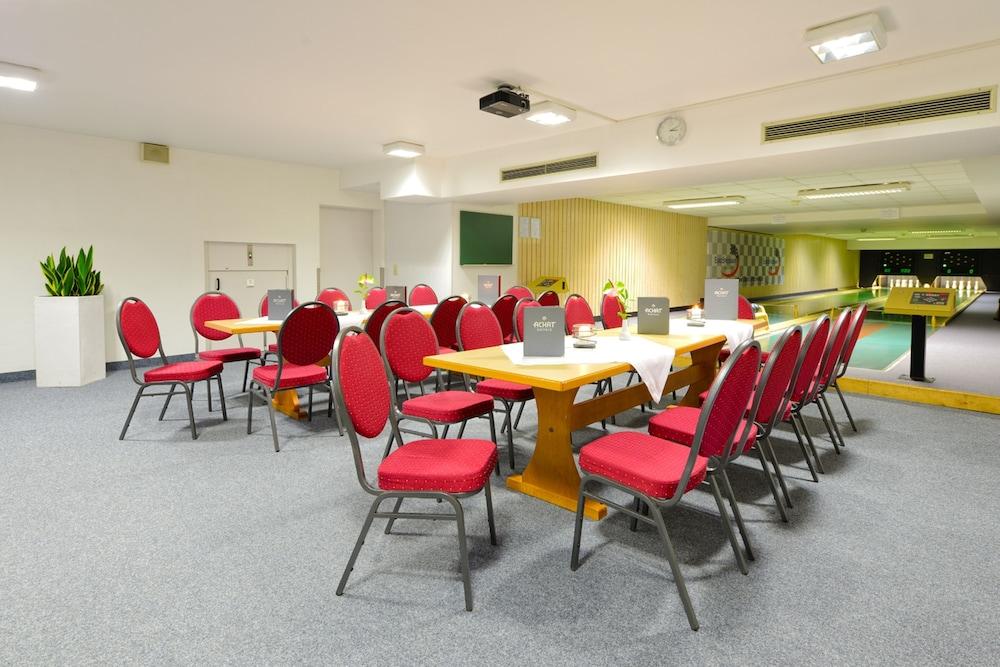Achat Hotel Schwarzheide Lausitz Bagian luar foto
