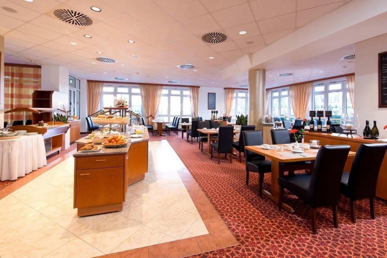 Achat Hotel Schwarzheide Lausitz Bagian luar foto